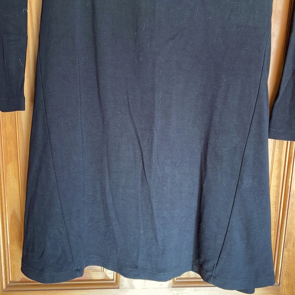 Jasmine and Juliana classic black dress. Can be worn alone or with leggings - Picture 5 of 5
